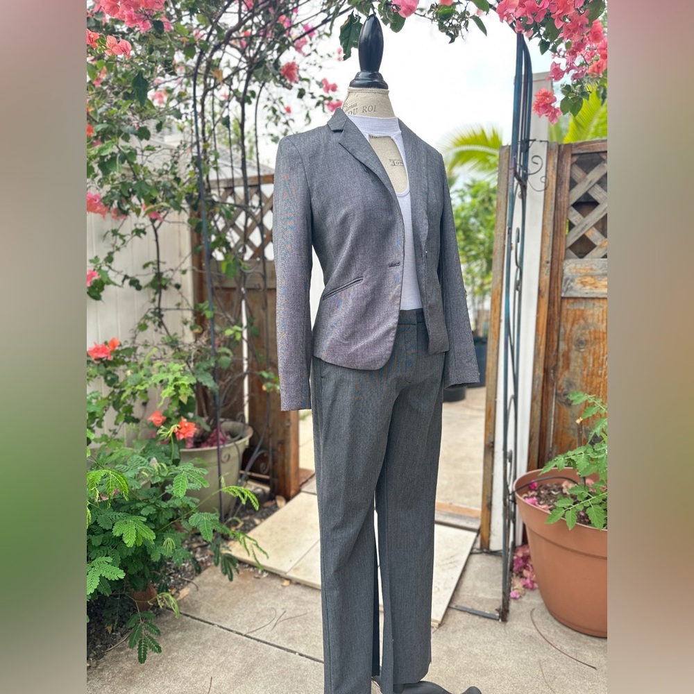 H&M Gray Tailored Blazer with Notched Lapels
